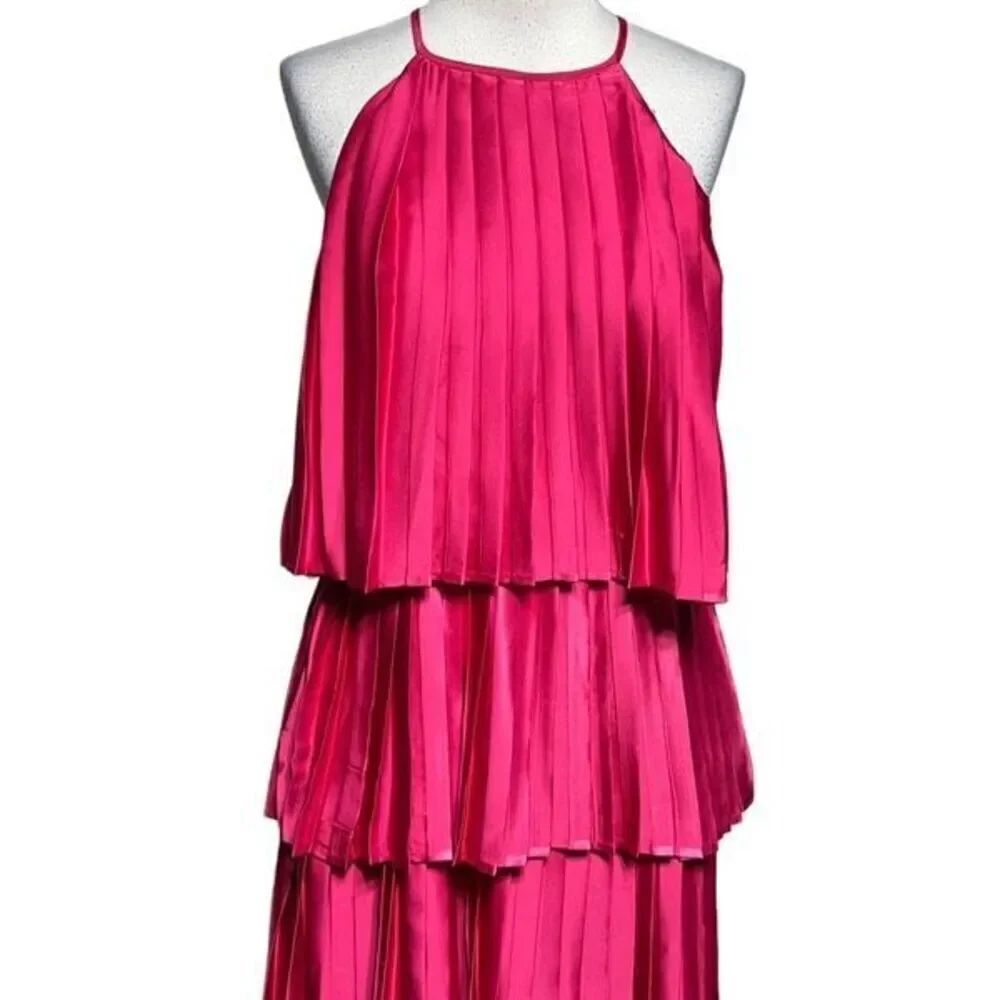 Strut & Bolt Silky Pleated Tiered Summer Dress Size M Barbie Pink